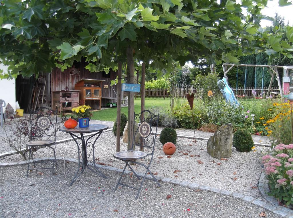 Ferienwohnung Luzia Eichstegen Bagian luar foto