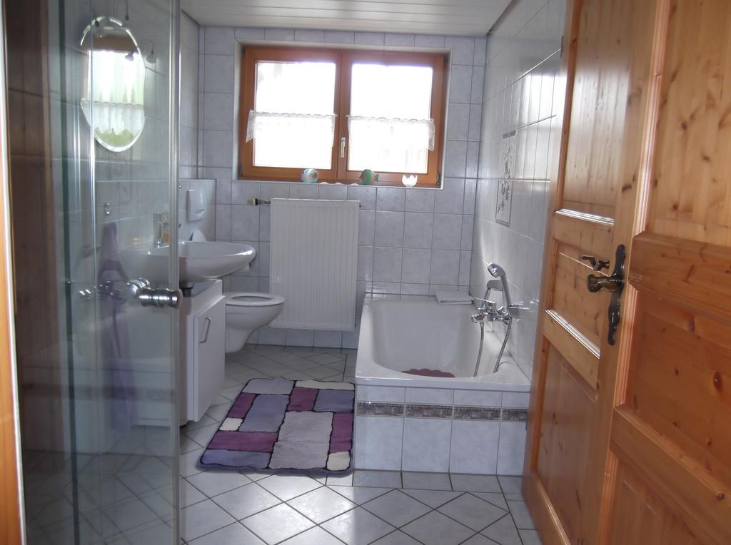 Ferienwohnung Luzia Eichstegen Bagian luar foto