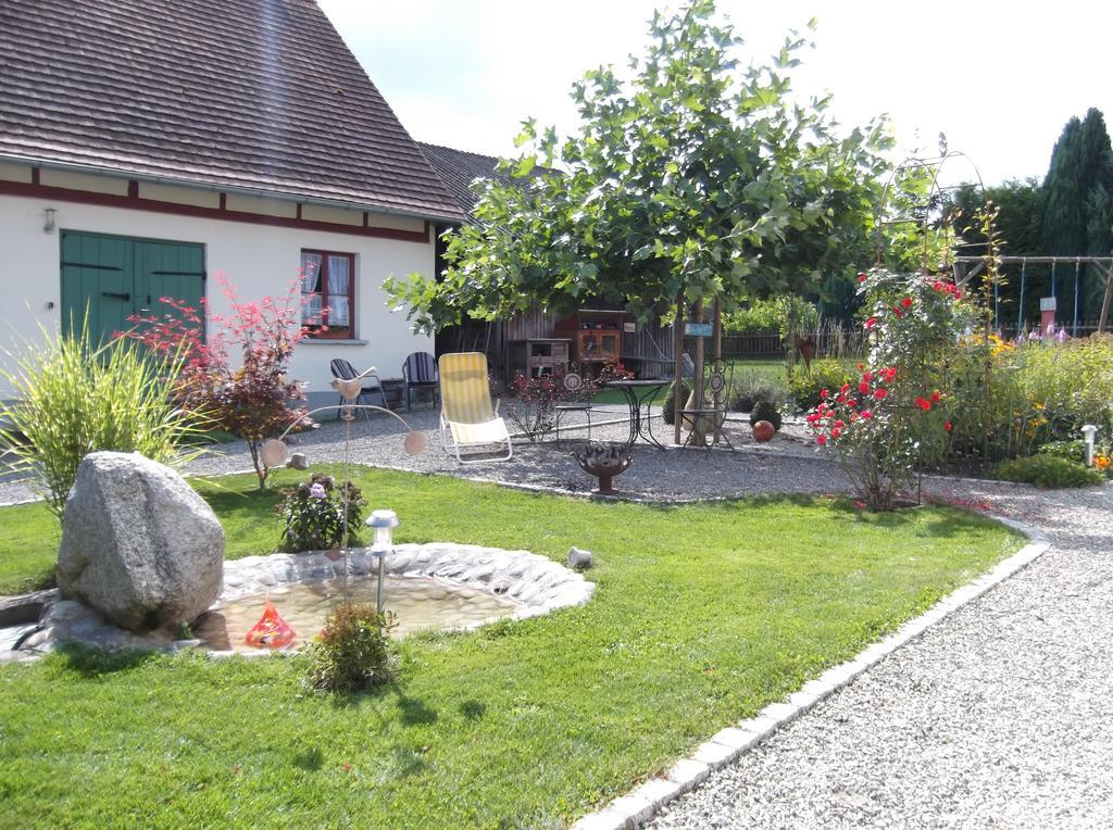 Ferienwohnung Luzia Eichstegen Bagian luar foto